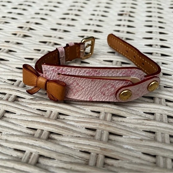 Louis Vuitton Jewelry - Louis Vuitton Cherry Blossom Pink Bracelet ID